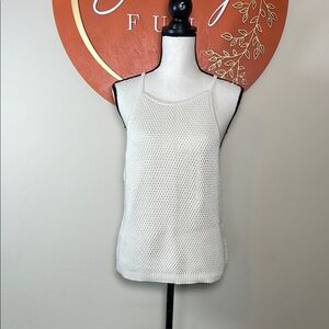 Banana Republic bone/tan Knit Women's tank Top, NWT size Medium